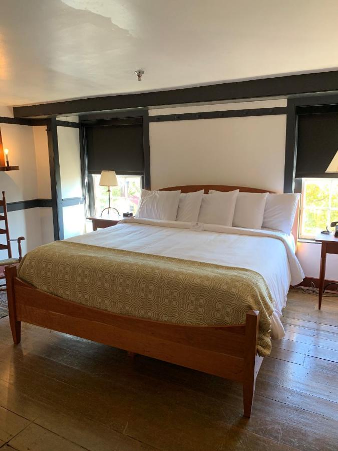 普莱森特希尔沙克尔乡村酒店 Harrodsburg 外观 照片